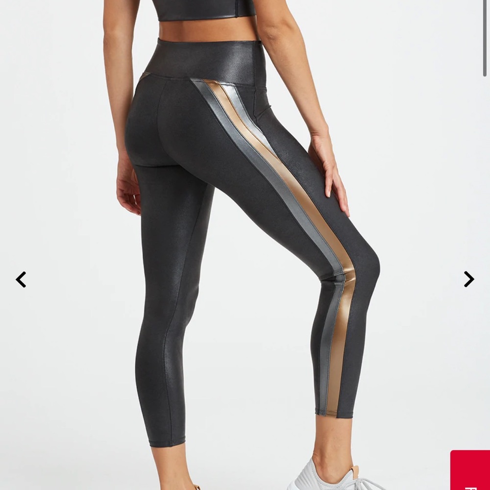 Faux leather track stripe 7/8 leggings
